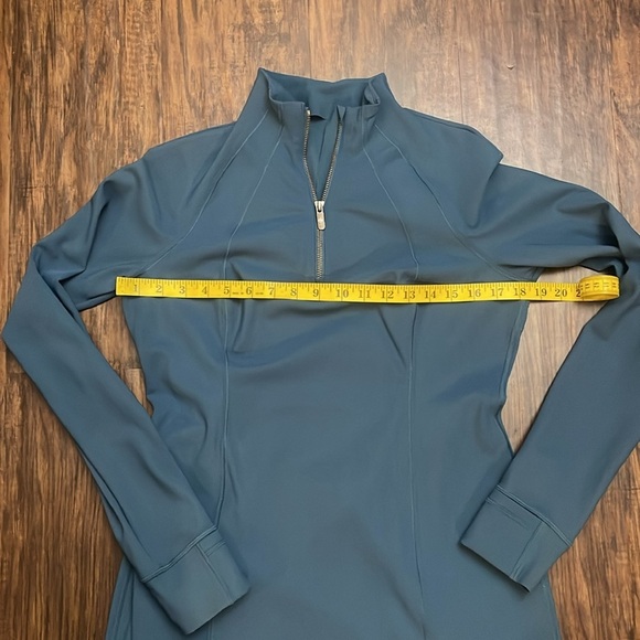 Like New Lululemon Define Dress in Blue large/Xl - Picture 7 of 13